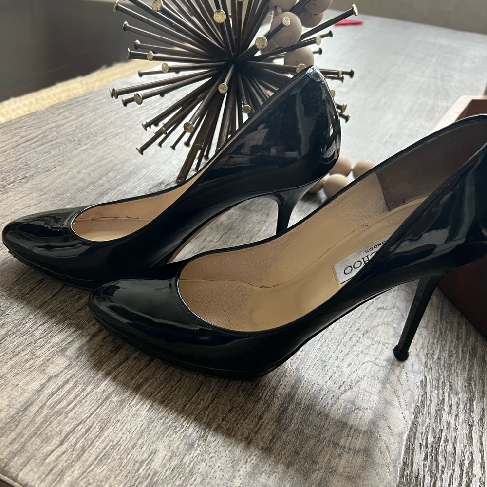 Jimmy Choo-black patient leather pump size 38.